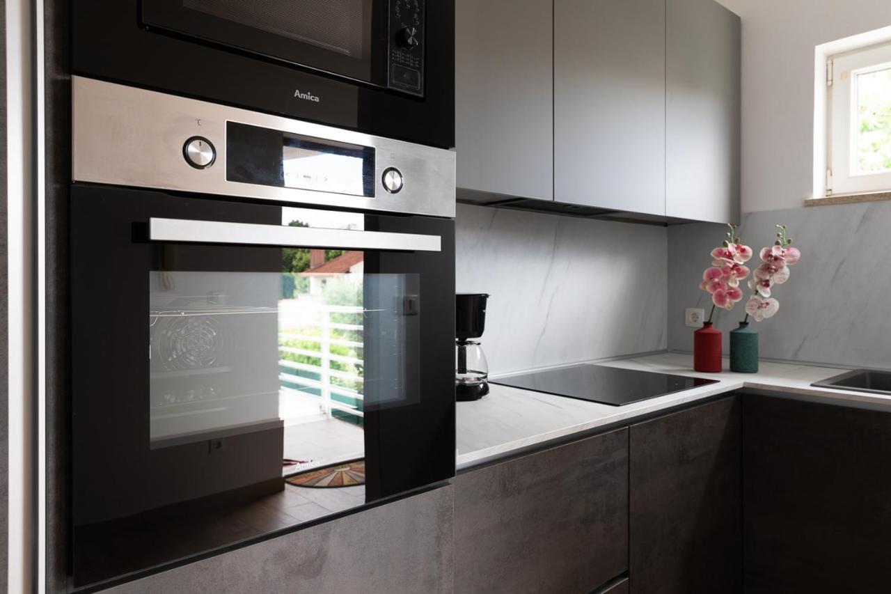 רוביני Apartment Dolly Completely Renovated 2023 מראה חיצוני תמונה